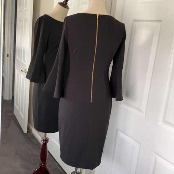 Size 4 Calvin Klein Bell Sleeve Dress - Picture 4 of 7